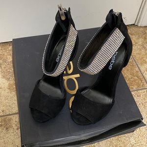 Bebe brand new heels